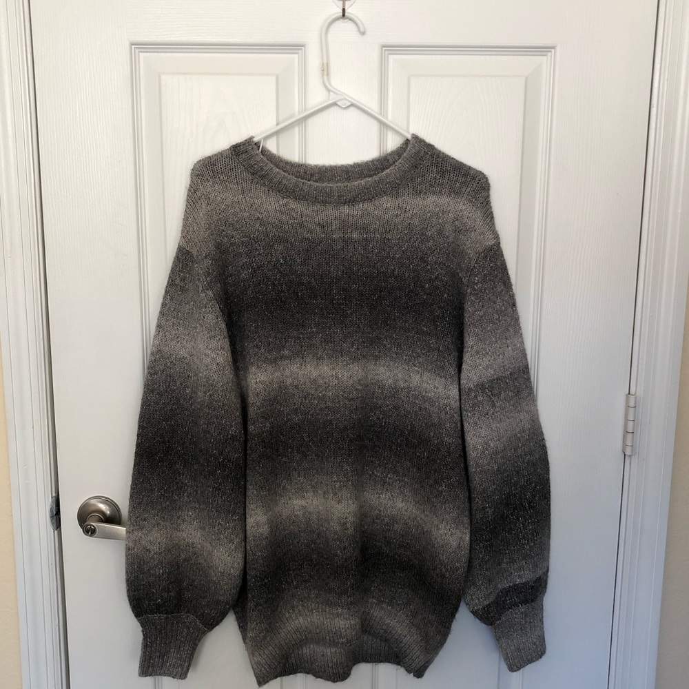Oversized Cozy Gray Sweater